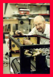 George Wiseman / ER2200